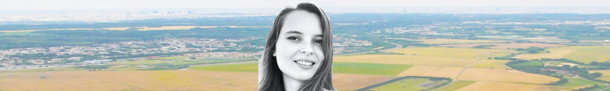 PERTHAME Laurène.JPG